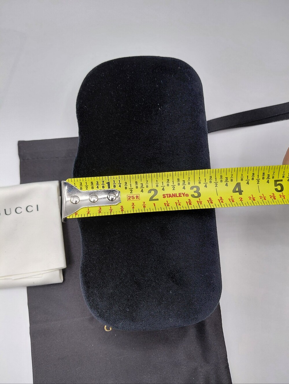 GUCCI BLACK VELVET SUNGLASSES CASE - Picture 5 of 6
